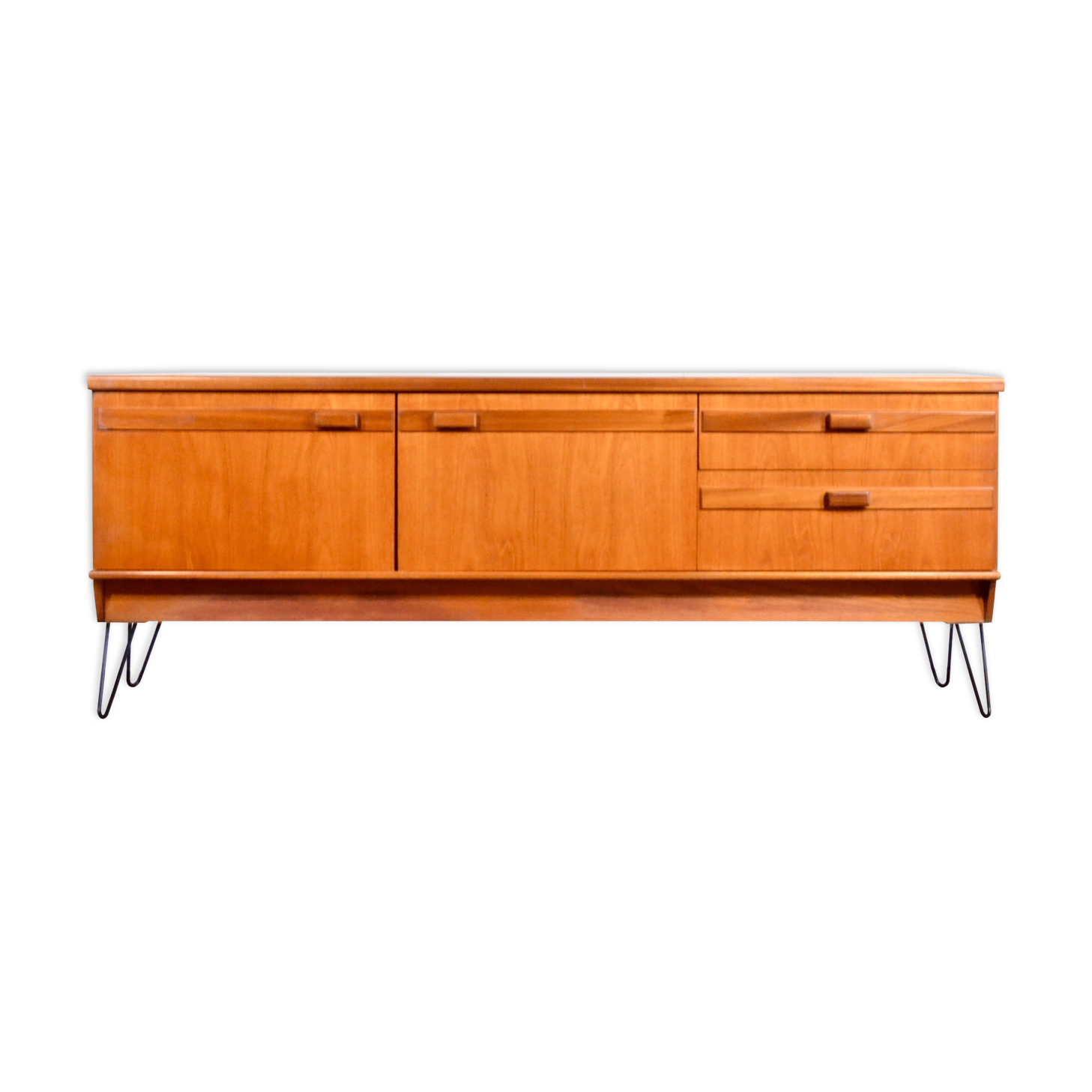 Enfilade en teck par Portwood Furniture