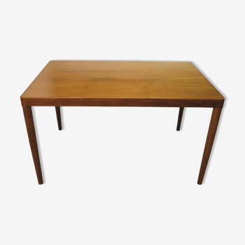 Danish dining table by Henning Kjaernulf For Vejle Stole Og Møbelfabrik