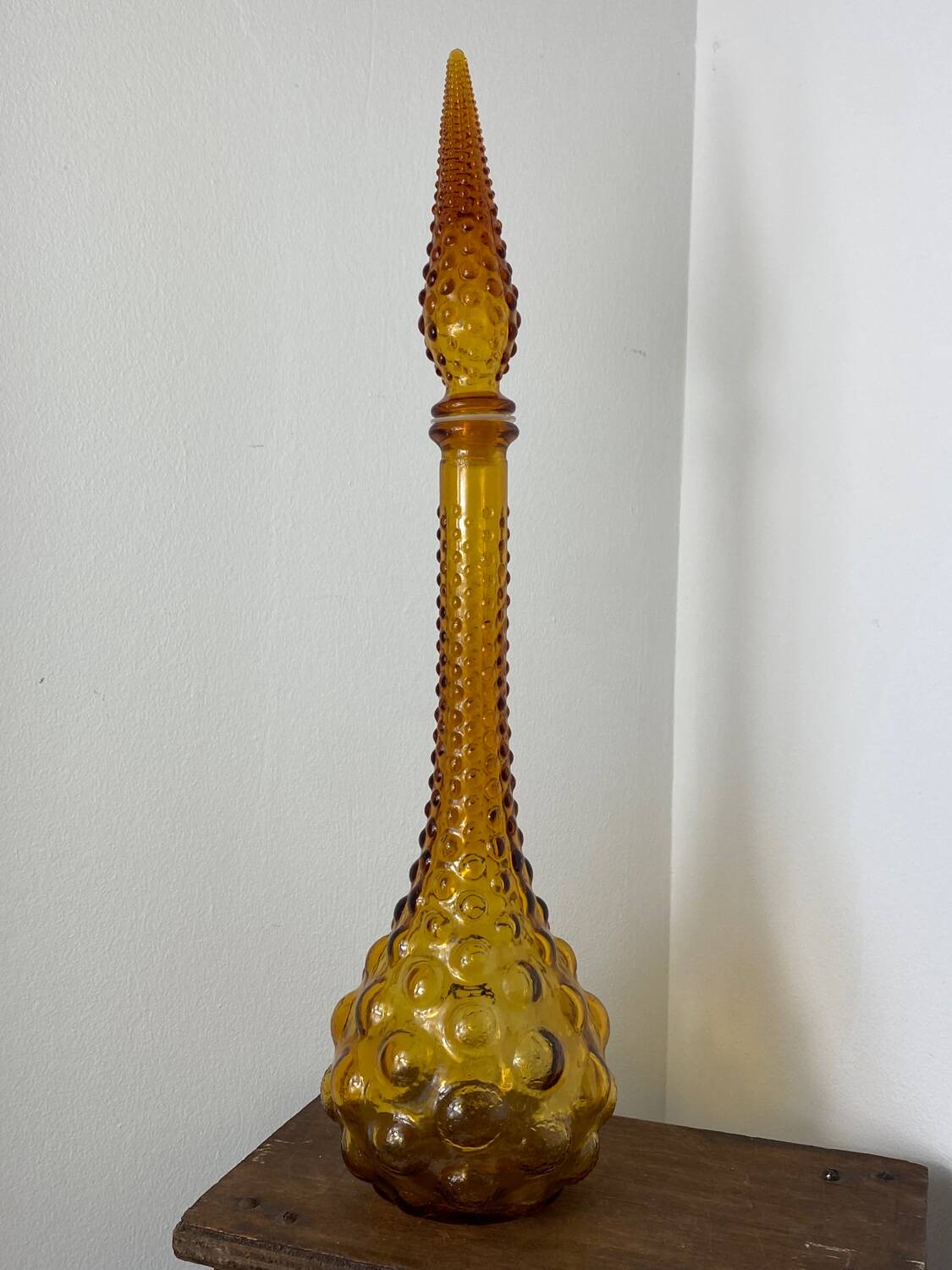 Polished glass carafe