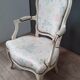 Fauteuil Louis XV en bois laqué  blanc
