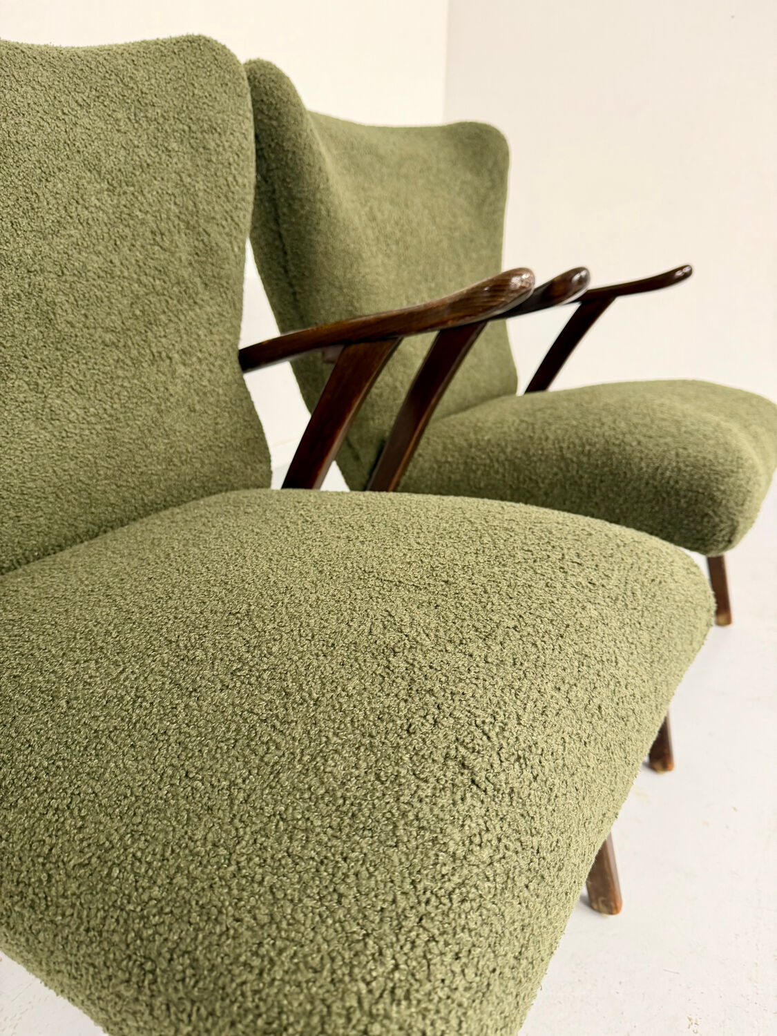 Set of 2 wing chairs in Scandinavian design from the 1960s.