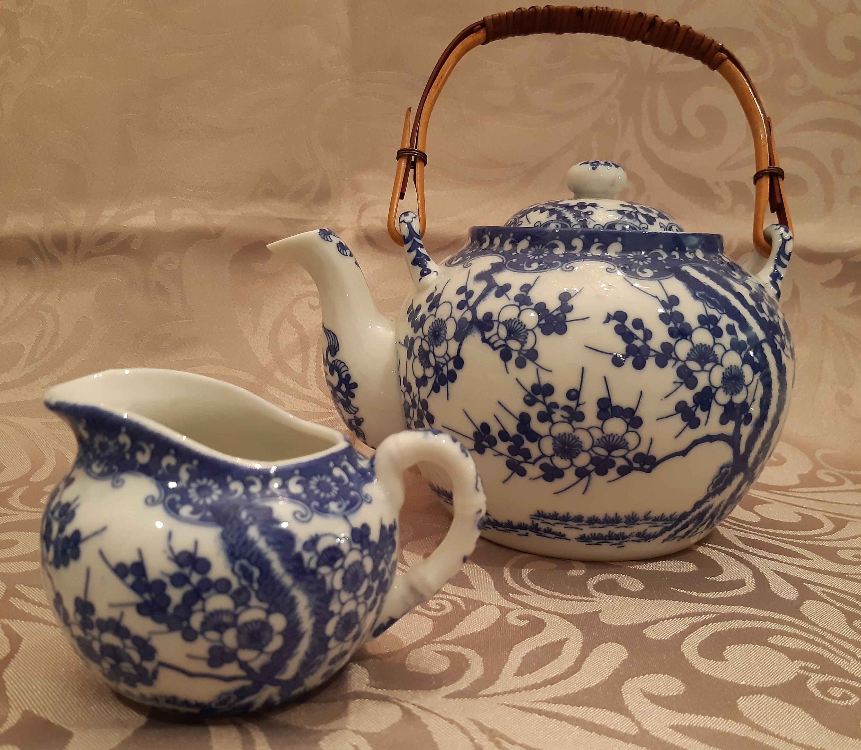 Tea set, 8 cups, fine porcelain from Japan, 40s/50s