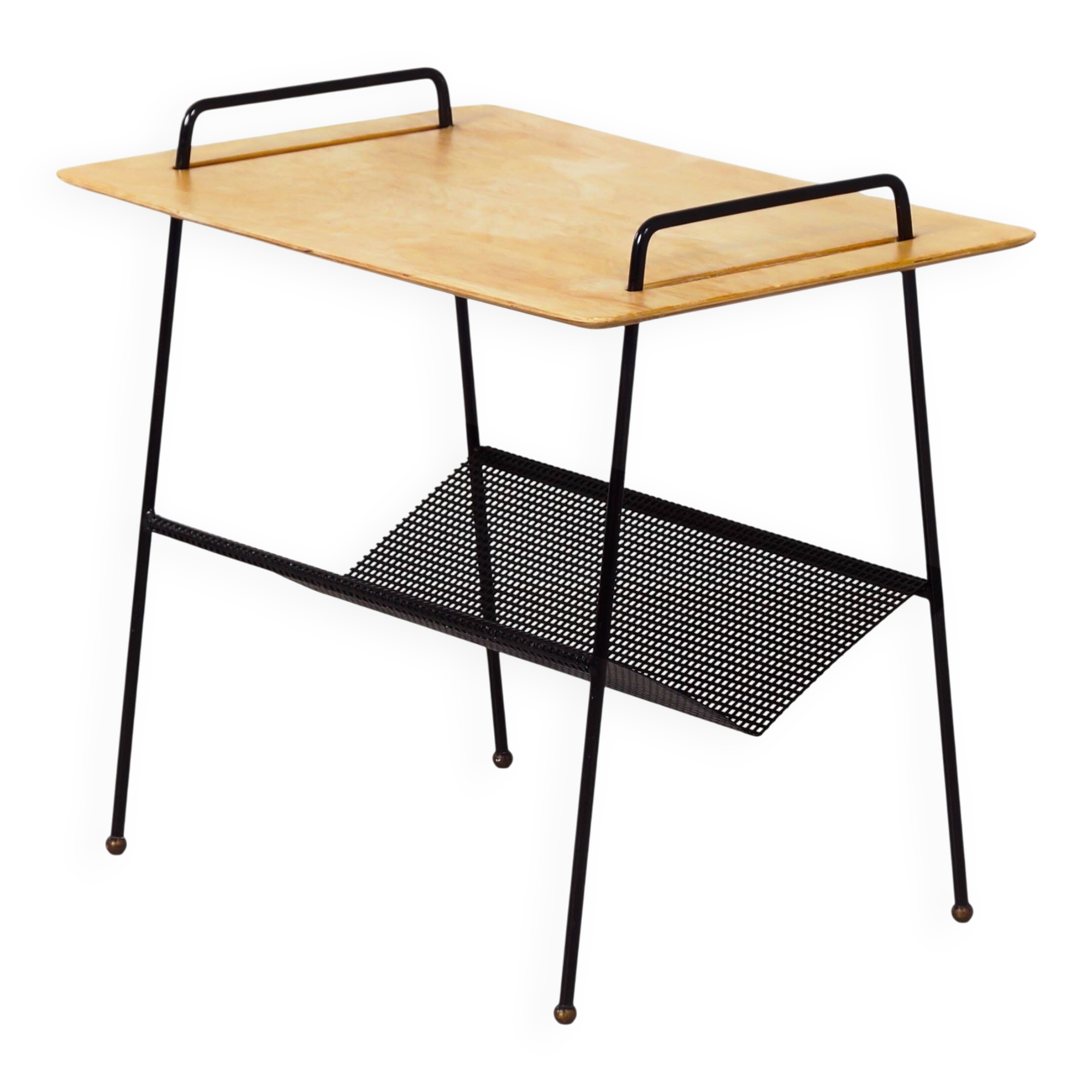 Table d'appoint TM04 par Cees Braakman pour Pastoe, 1953 avec panier de lecture.