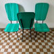 Chaises skaï vert années 50