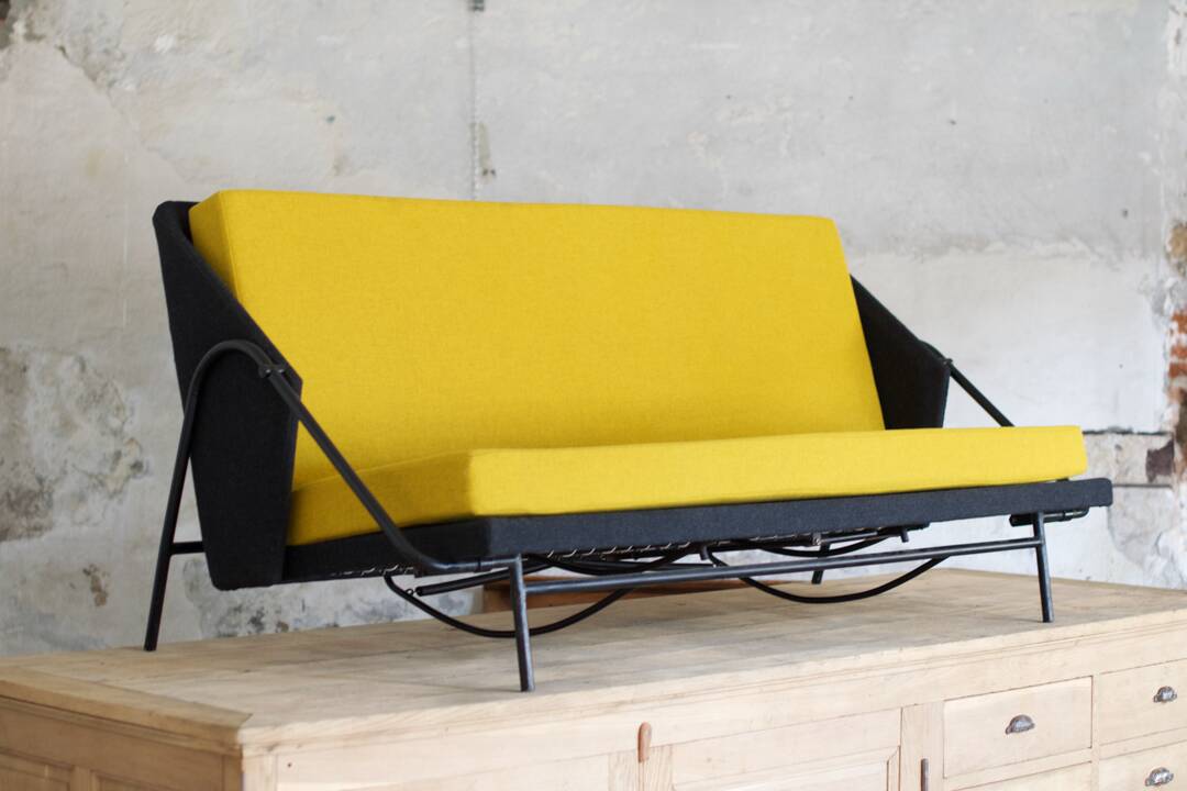 René-Jean Caillette sofa/ airborne edition sofa bed 1954