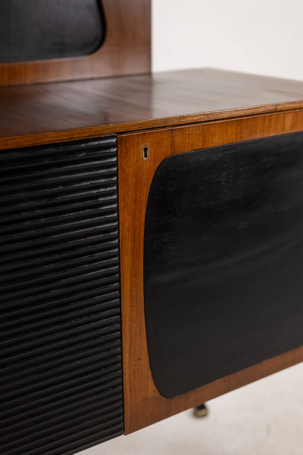 Pair of Italian cabinets in teak veneer. 1960s.