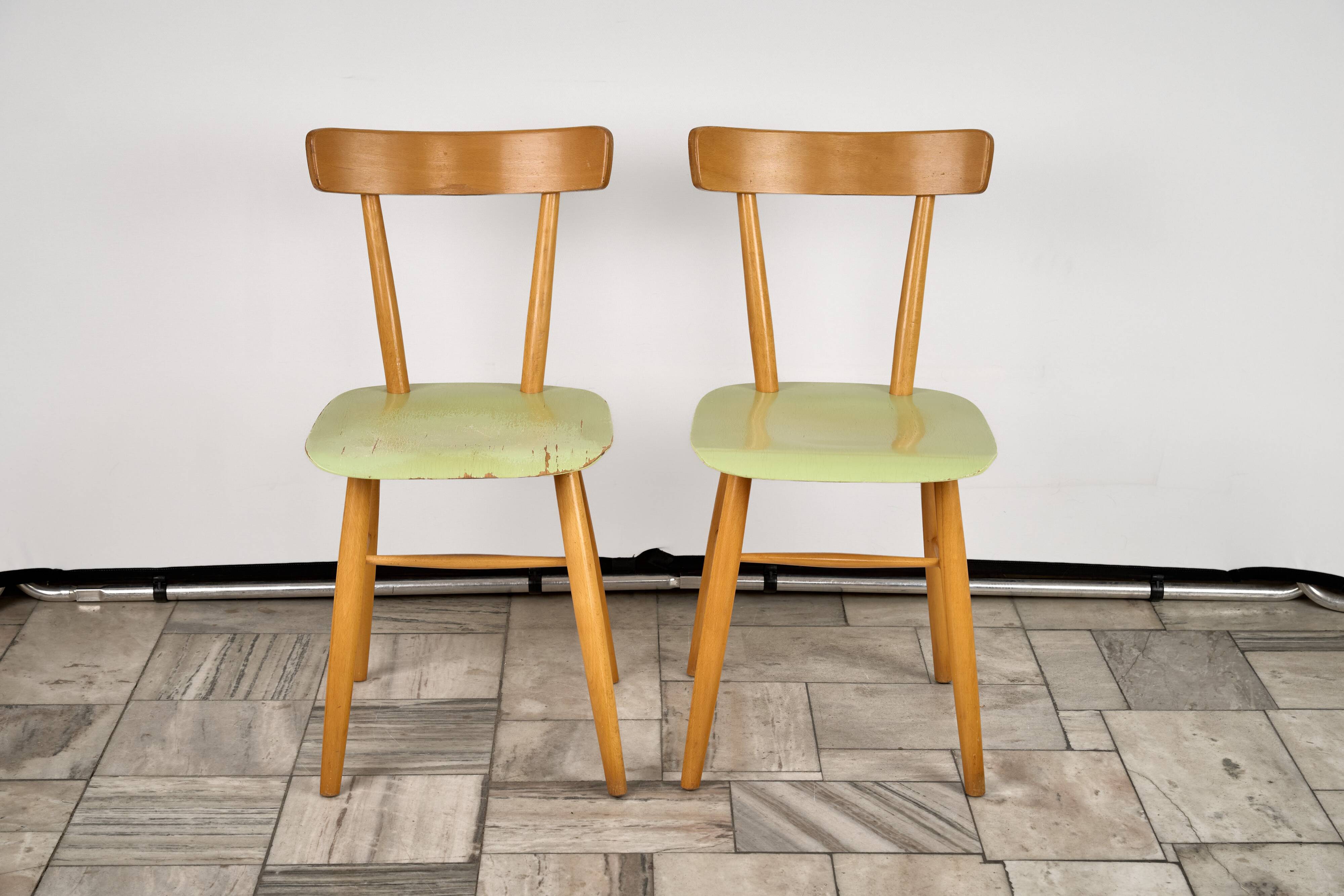Set of 2 Beech Chairs, 1960s, Czechoslovakia