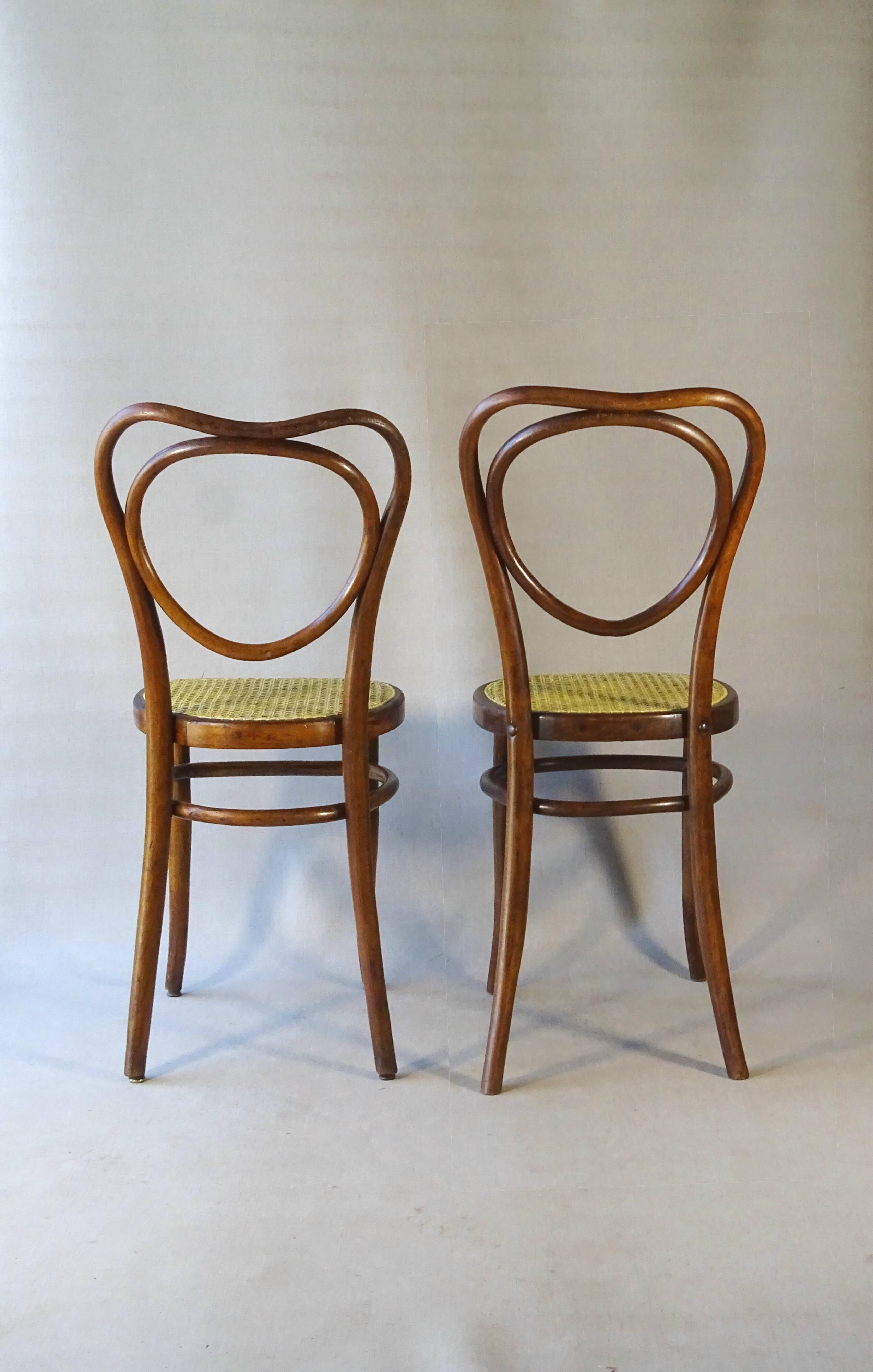 Fake pair of caned bistro chairs, Kohn and Mundus, circa 1910 - no Thonet.