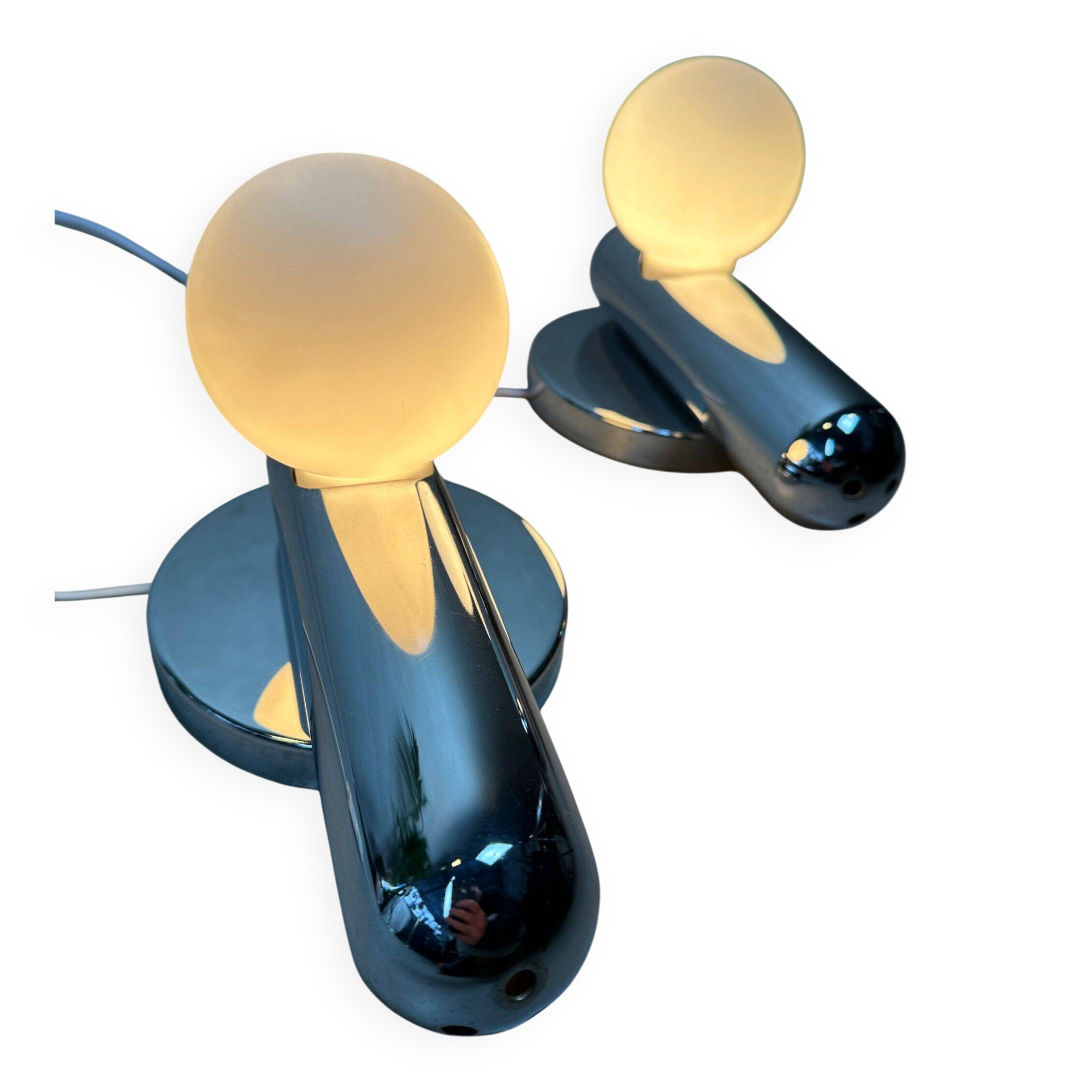 2x vintage design wall lamps – chrome and opaline