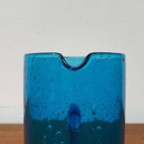 Broc en verre bleu fait main du milieu du siècle, années 1960