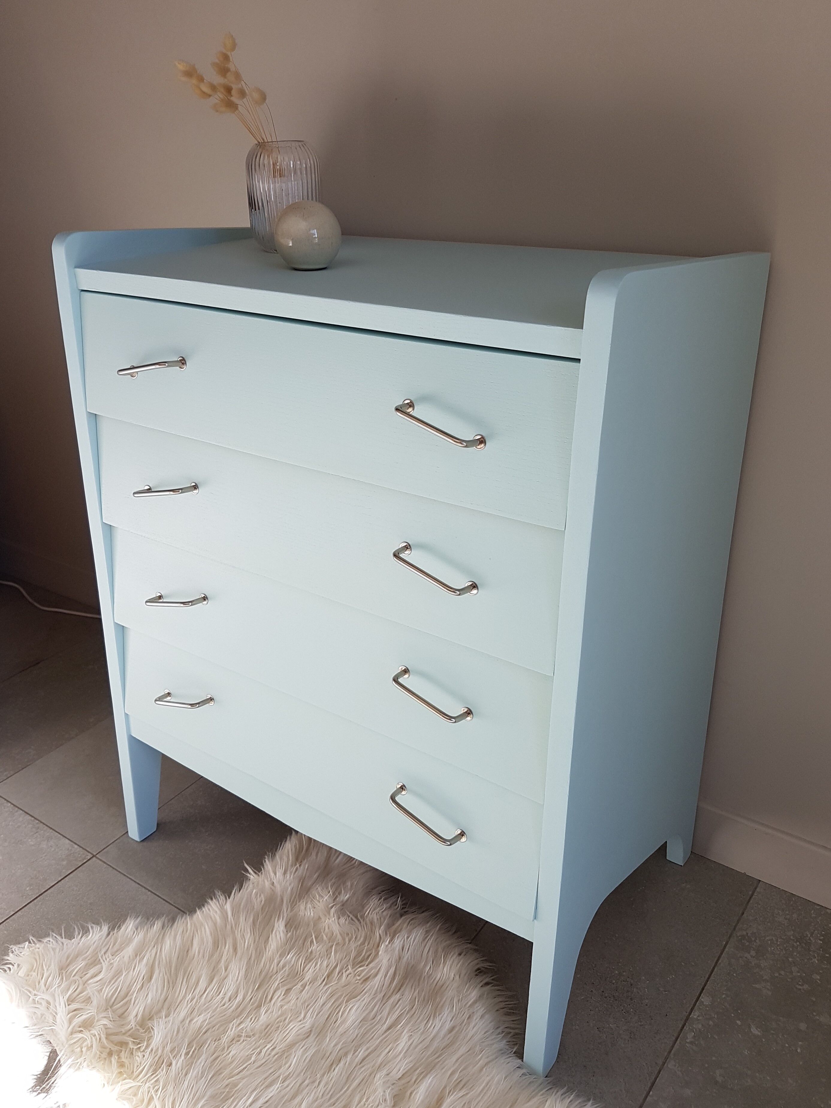Commode vintage restaurée