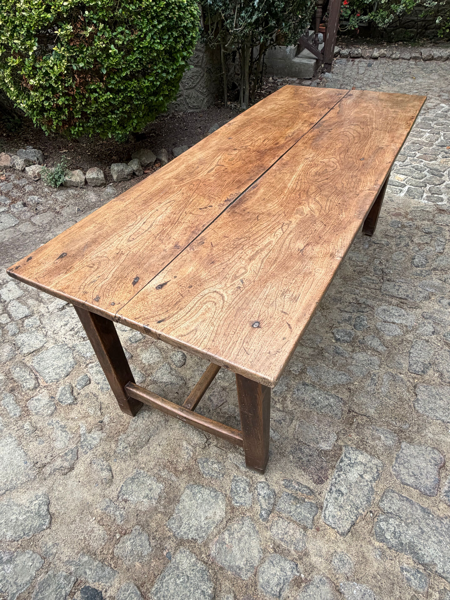 Old Normandy farmhouse table in solid wood – 19th / early 20th century