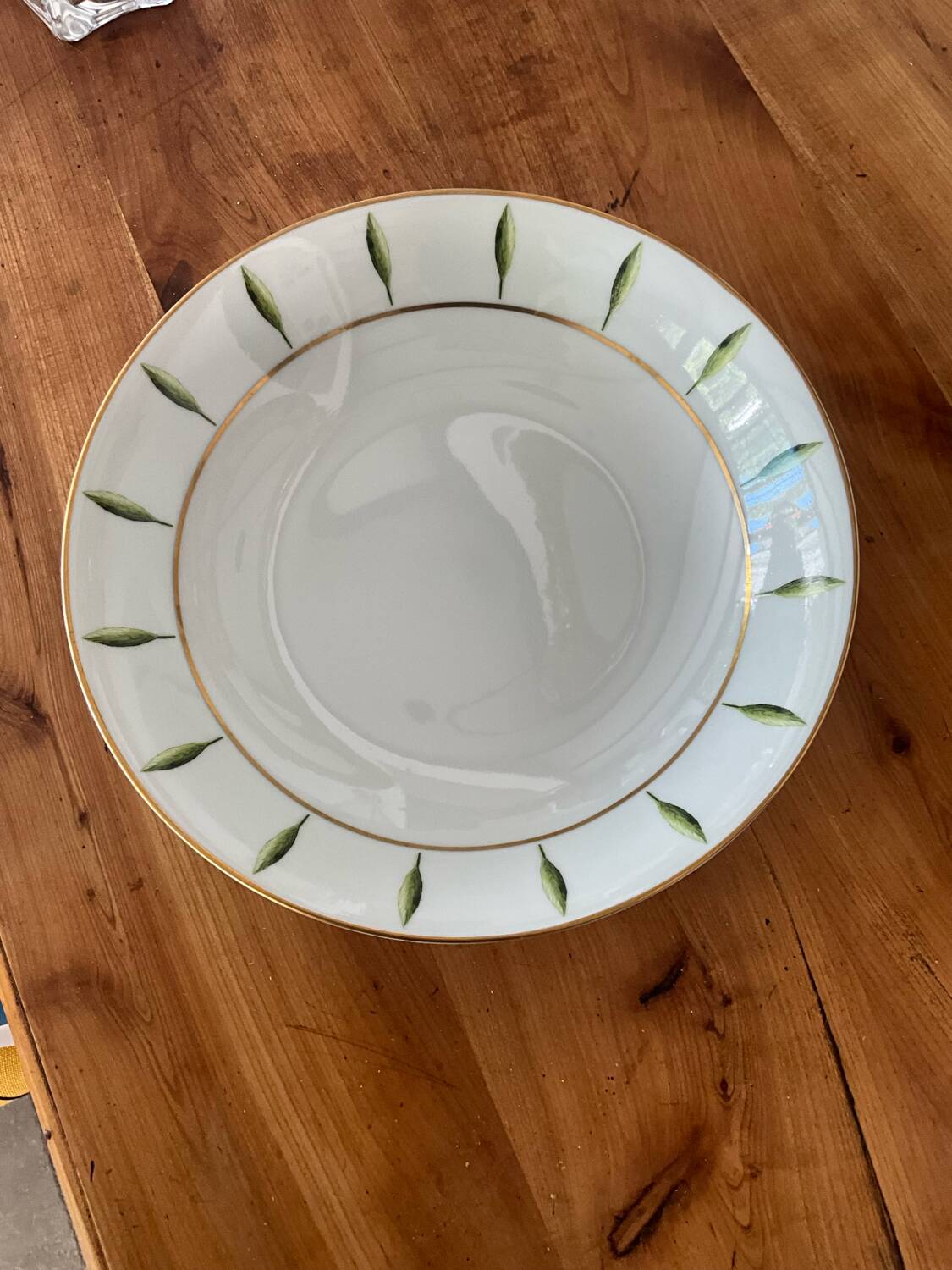 Philippe deshoulieres serving dish