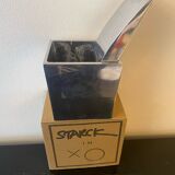 XO ashtray by Starck Model Ray Hollis