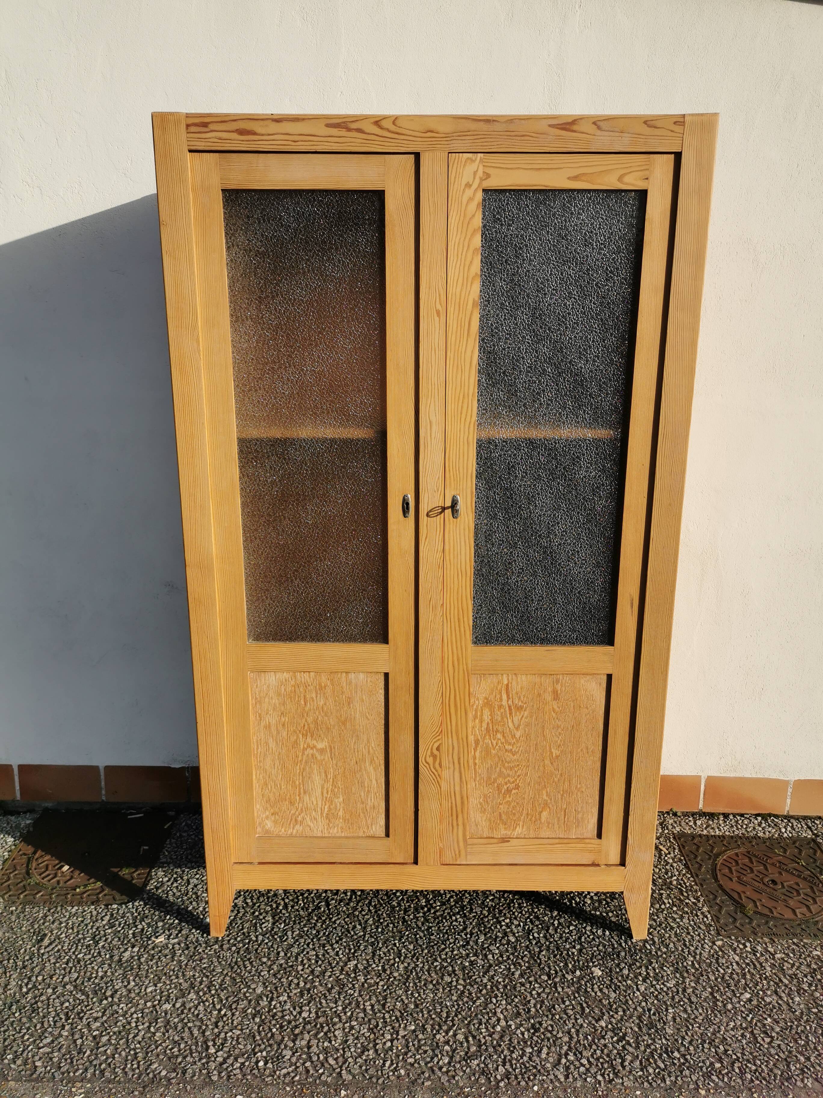 Parisian glazed wardrobe
