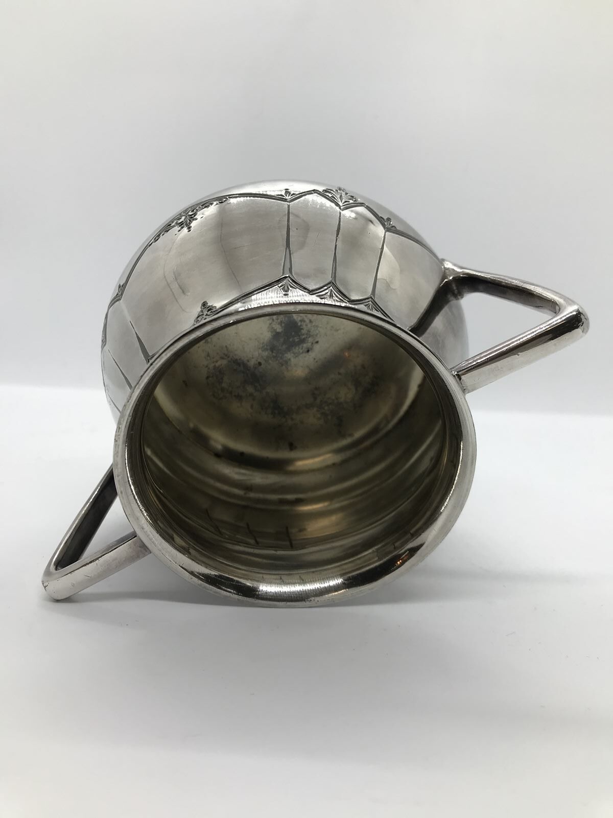 Silver metal sugar pot (A7)