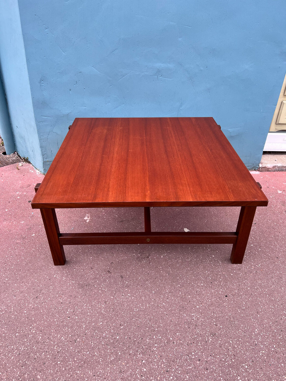 Reversible coffee table by Cees Braakman