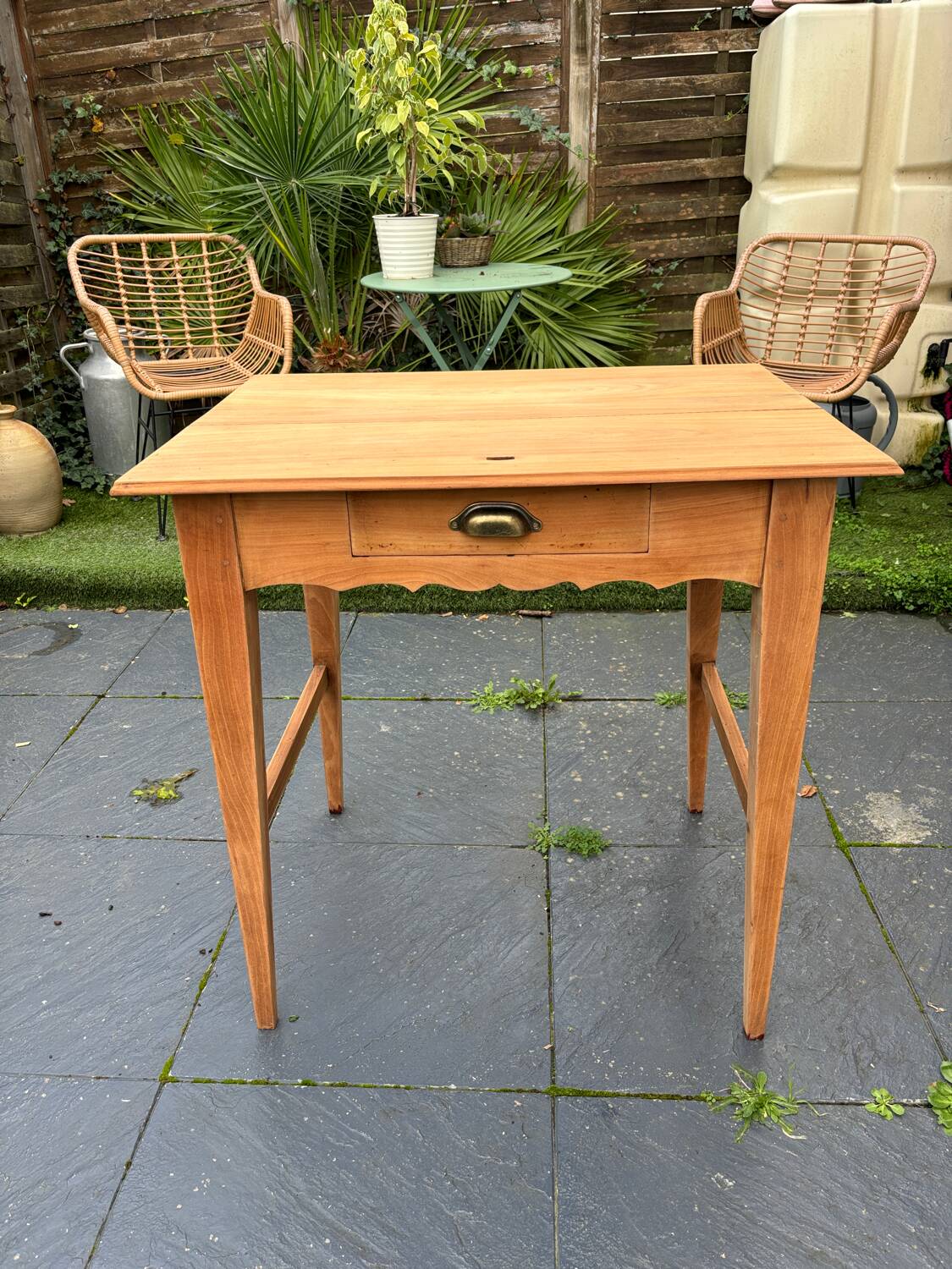 Wooden table