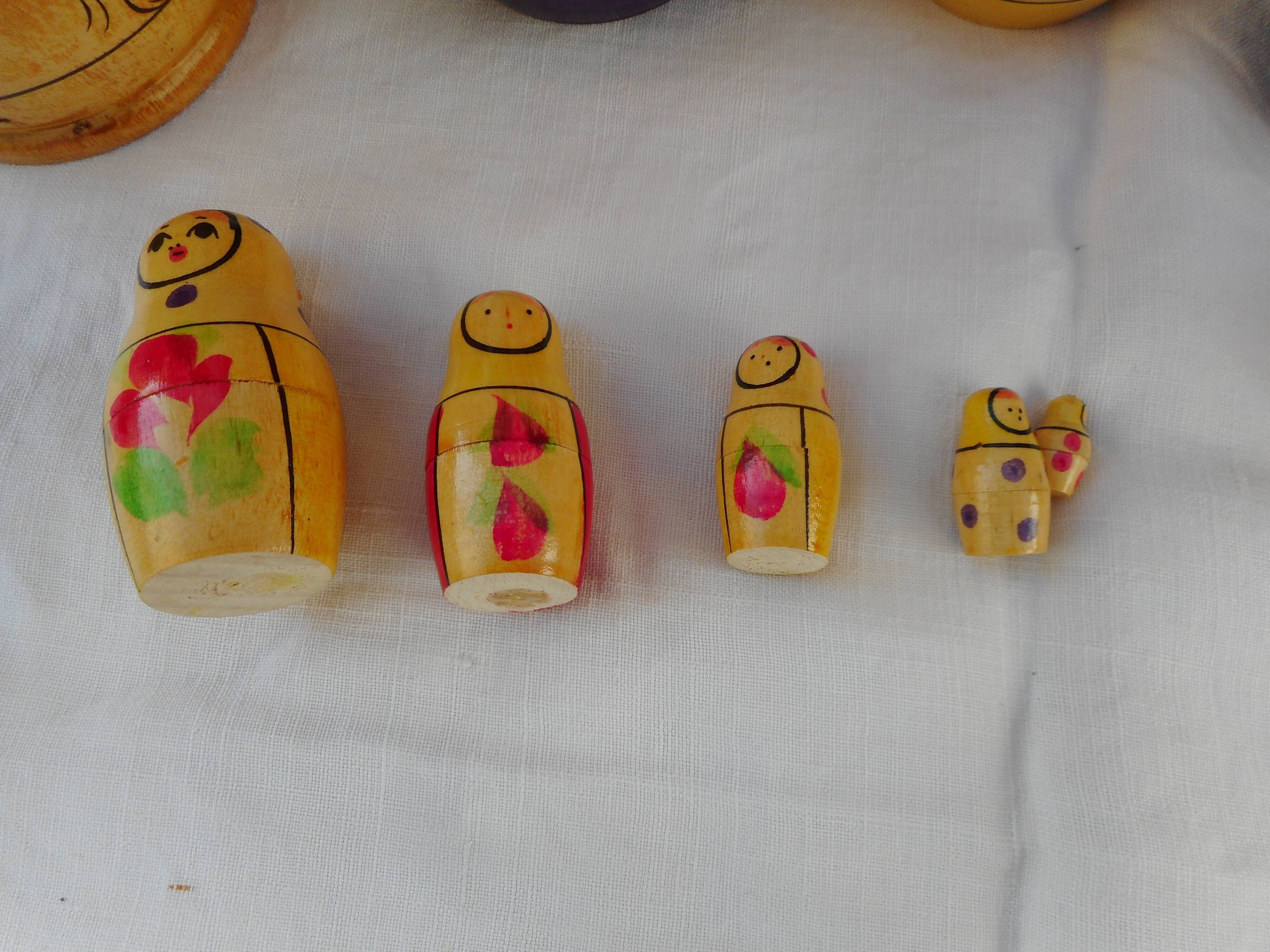 Set of ten Russian dolls "matriochka"