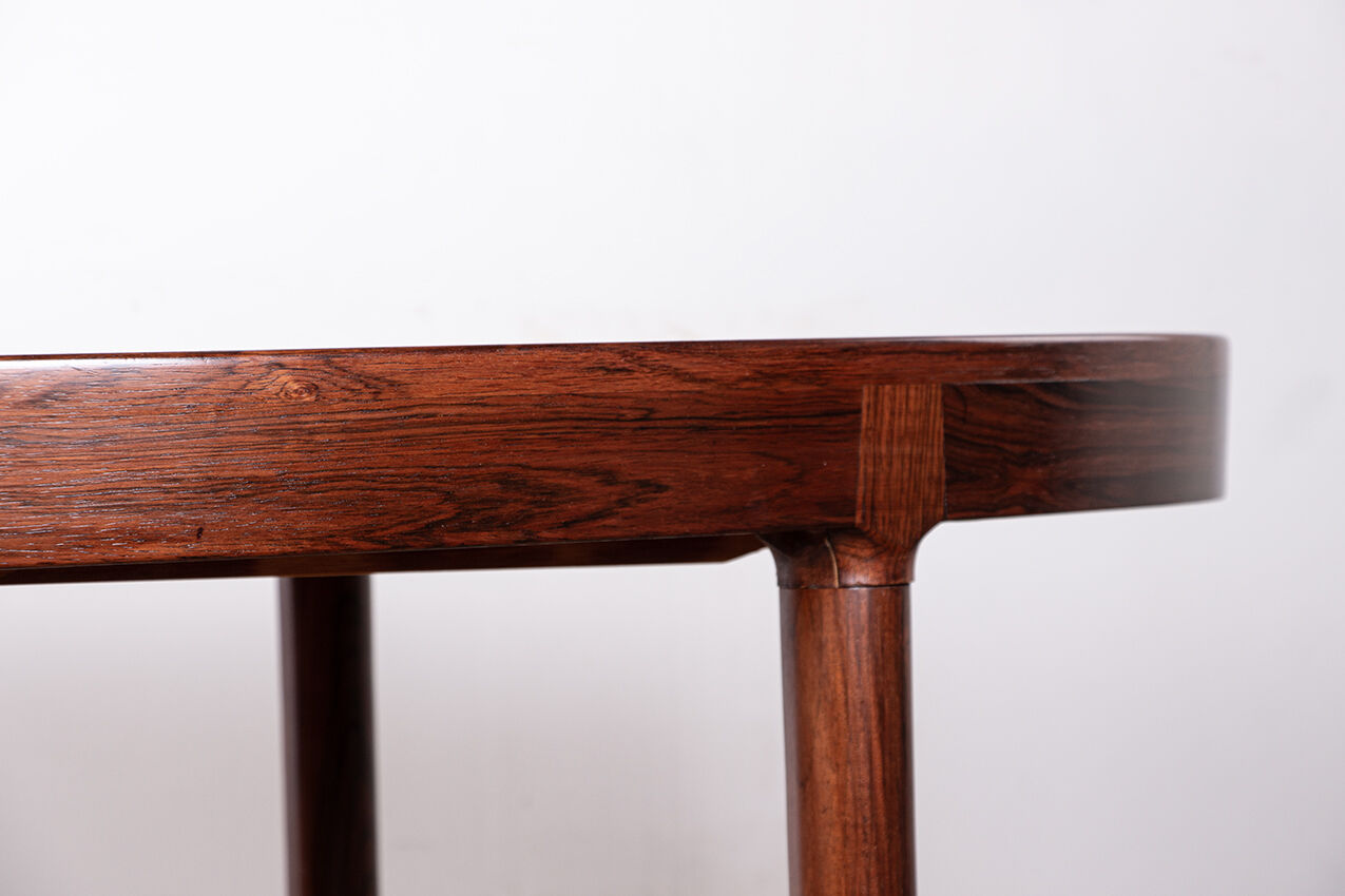 Table de repas, ovale, extensible, Danoise en Palissandre, Harry Østergaard