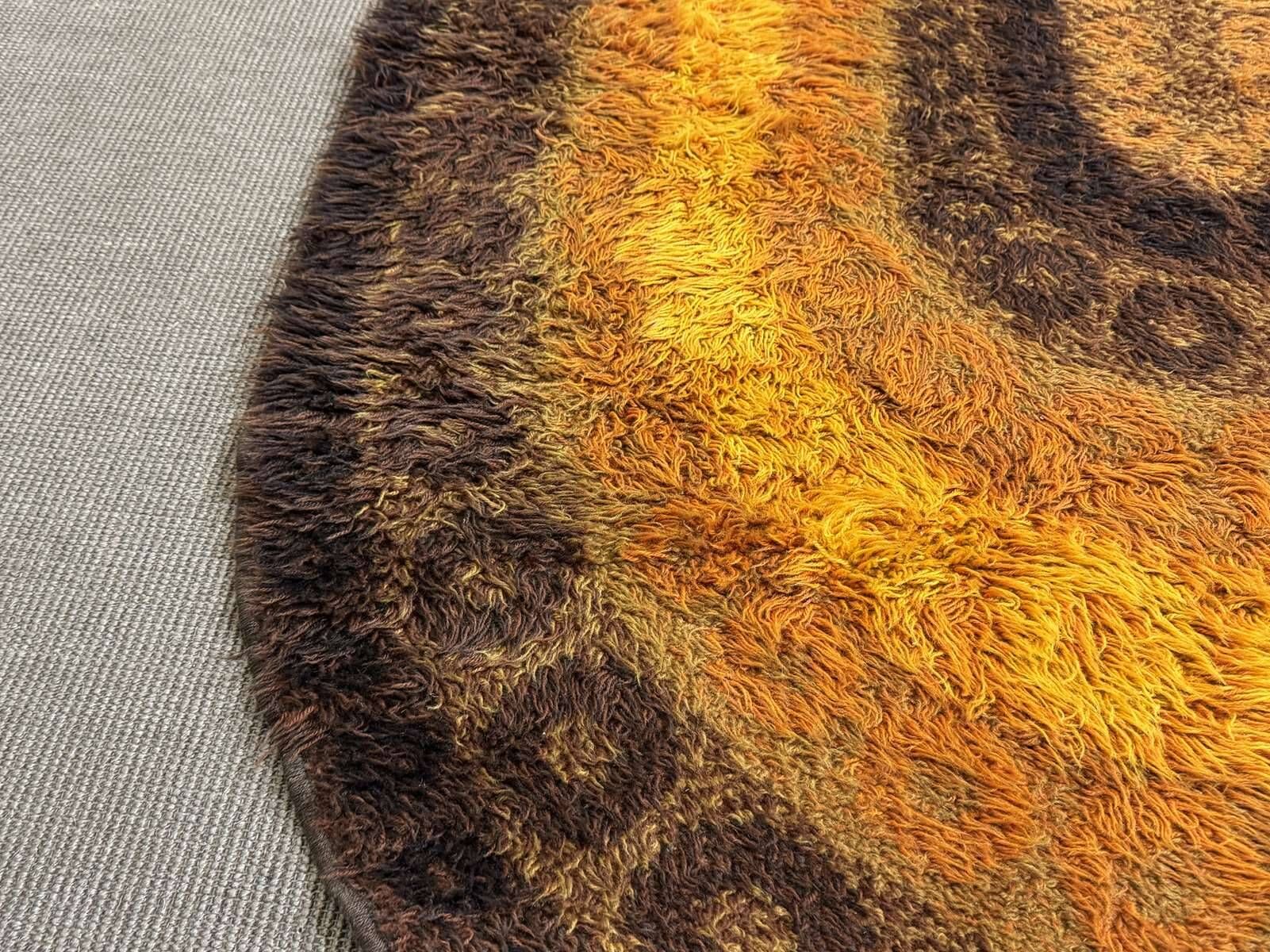1970s wool carpet - 1.94m x 1m