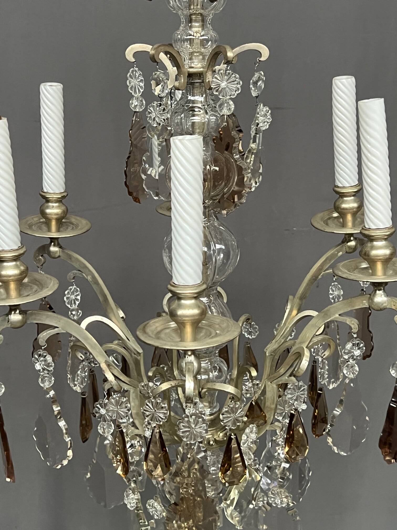 Antique French chandelier 170 cm with Louis XVI style chain in crystal.