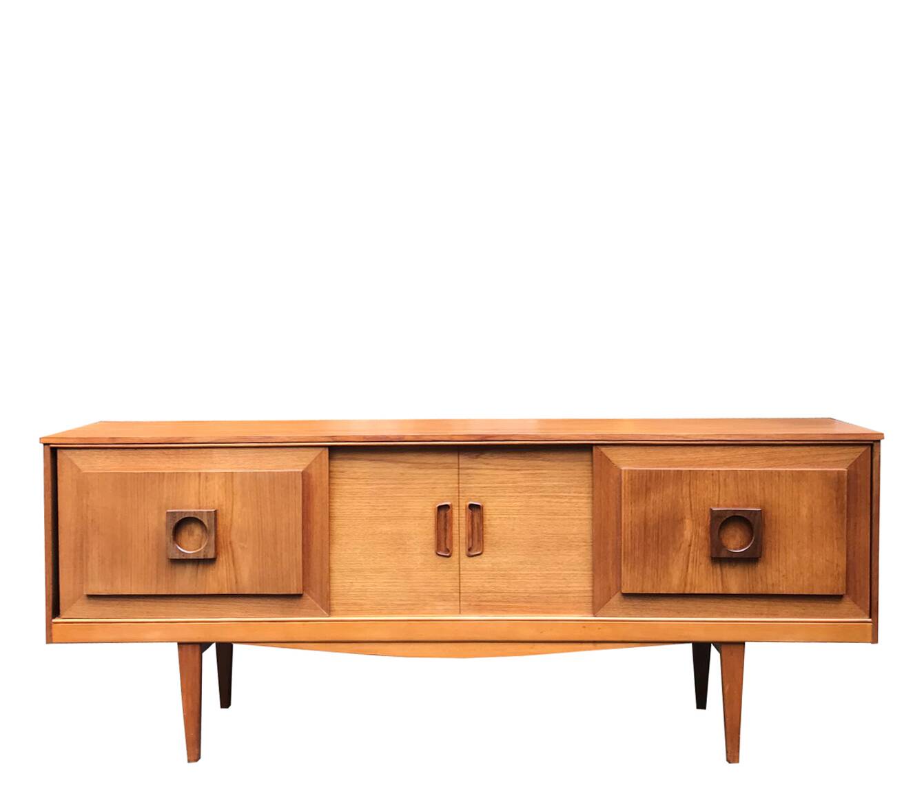 Sliding teak sideboard from the 1970s.