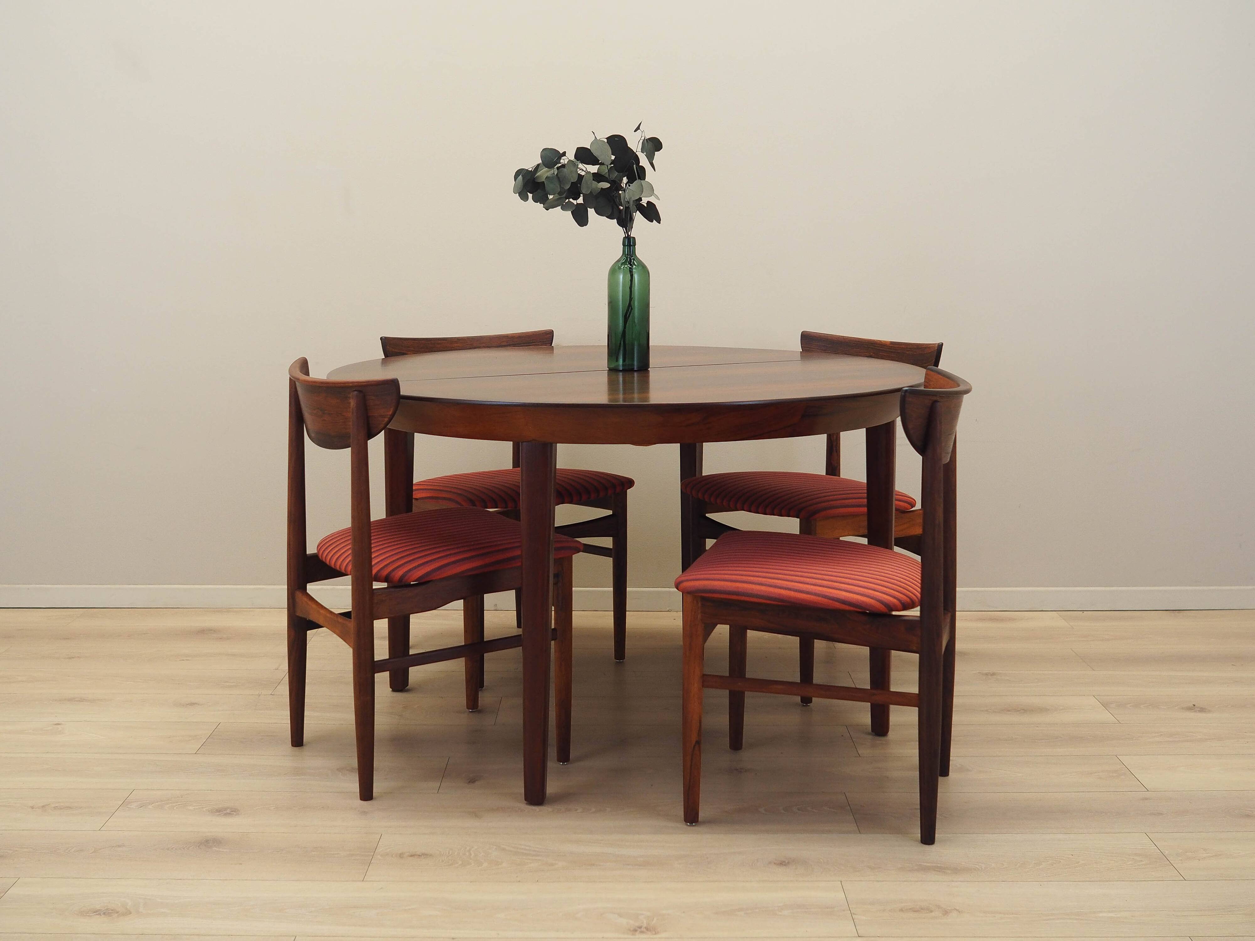 Round rosewood table, Danish design, 1960s, manufacturer: Gudme Møbelfabrik
