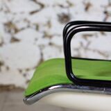 Pair of executive armchairs by Charles Pollock for Knoll