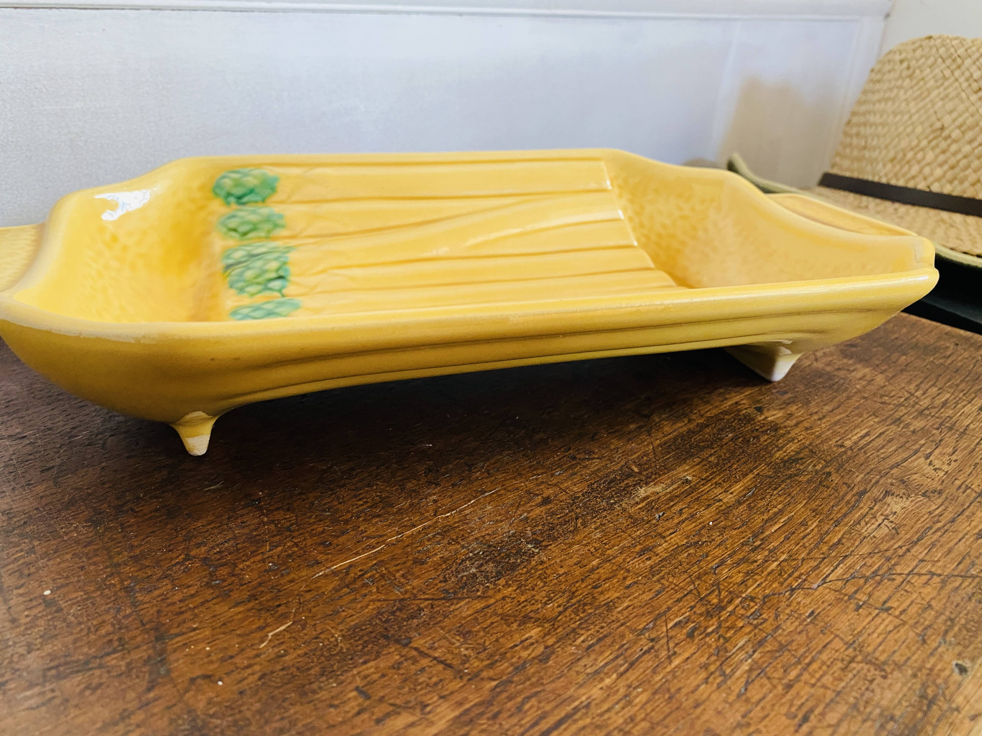 Old Vintage Asparagus Barbotine Dish