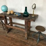 Carpenter Workbench raw wood end 1900