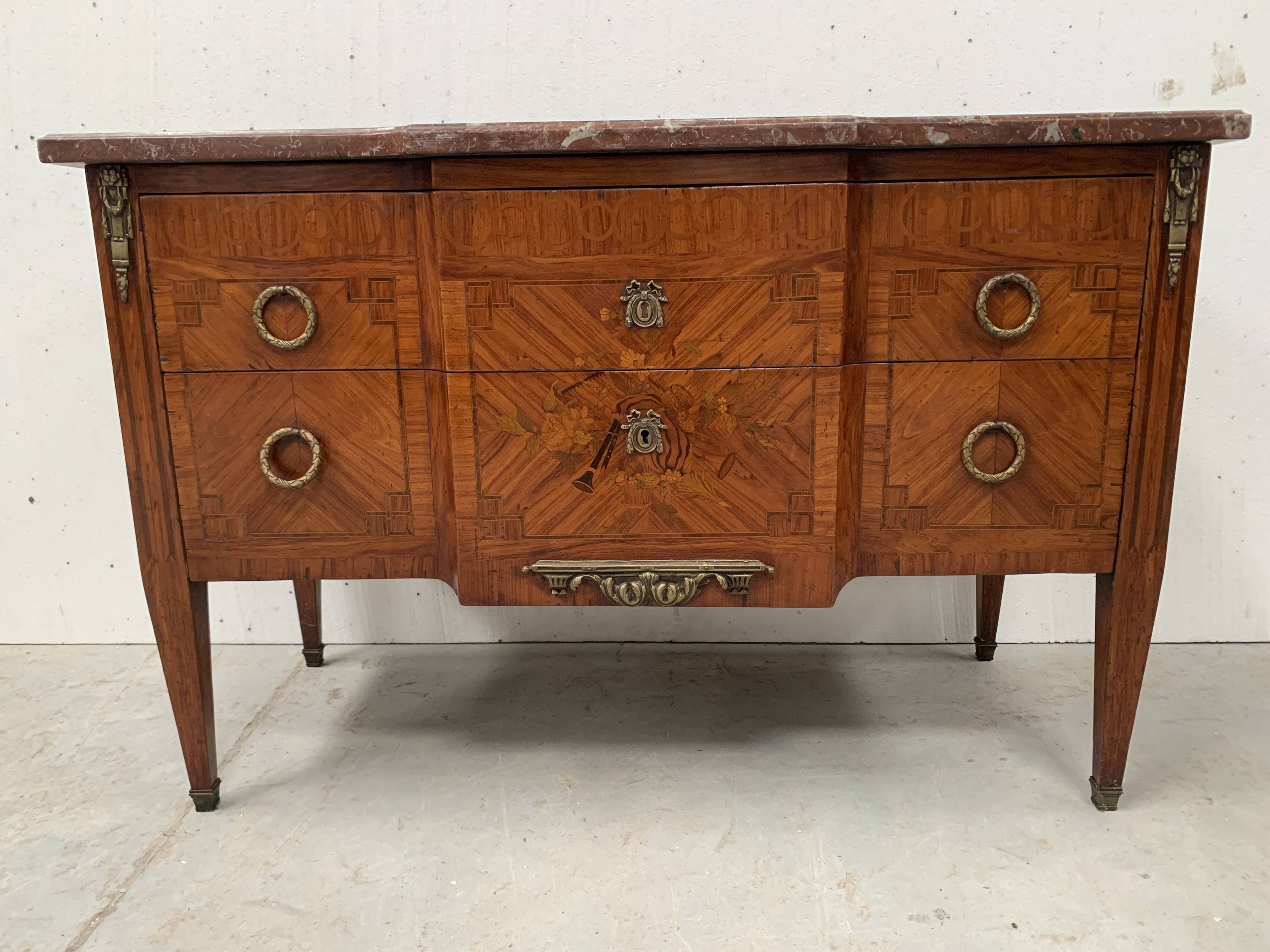 Louis XVI chest of drawers in wood veneer marquetry, 20th century