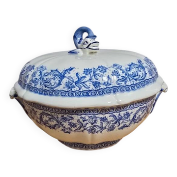 Soup tureen service Gien with blue flower patterns and dolphin lid.