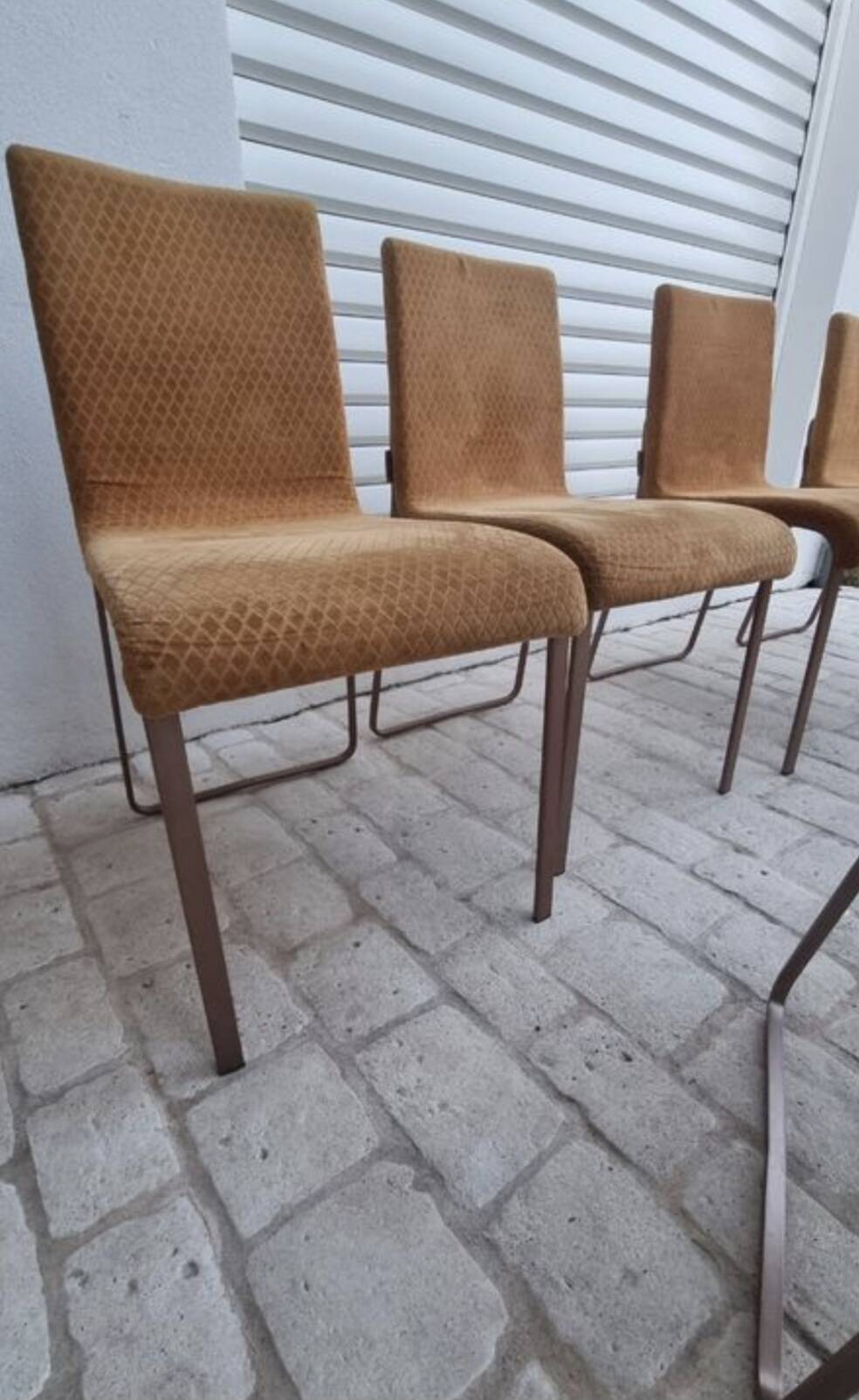 Set of 6 velvet chairs and armchairs