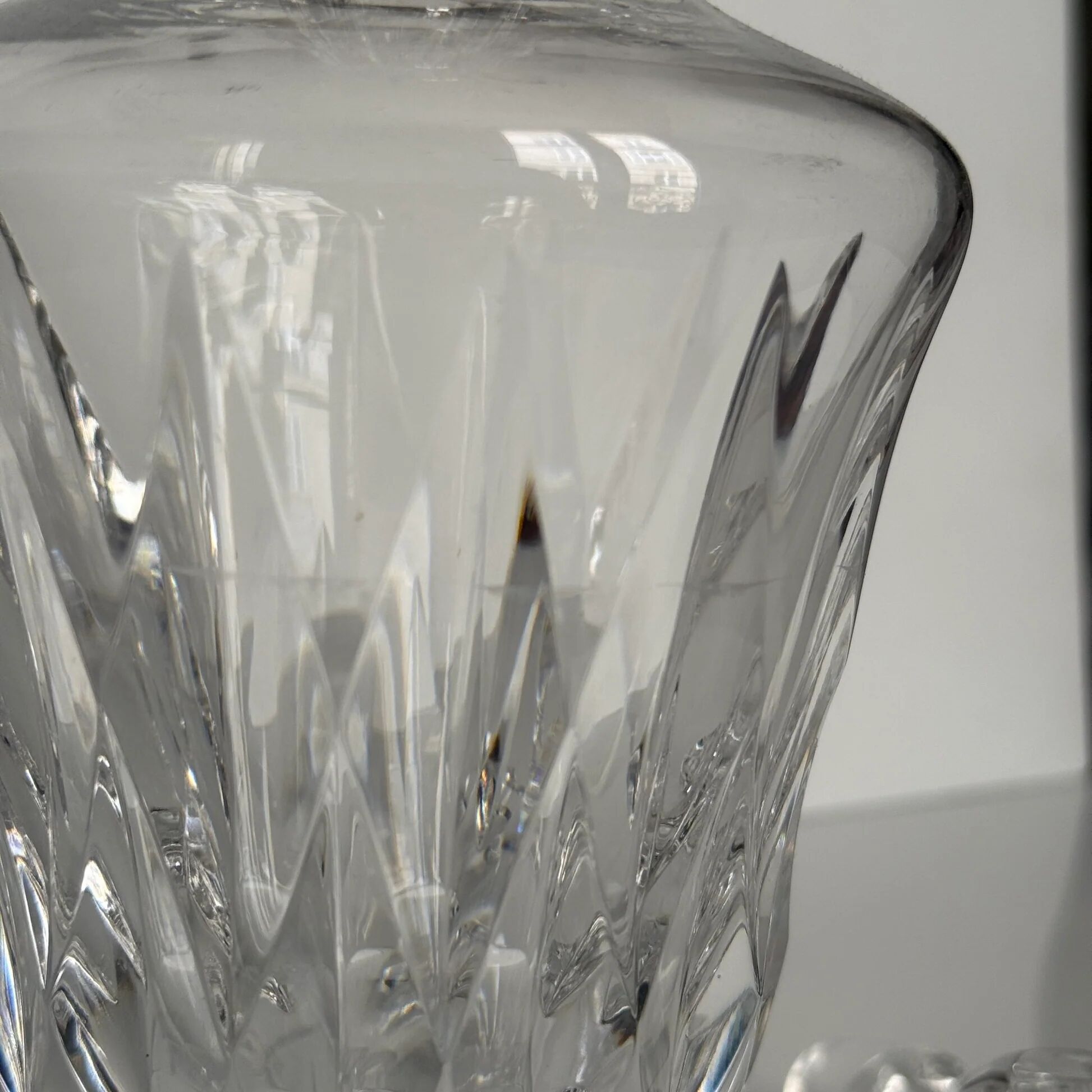 Crystal carafe from Saint-Louis – elegant size