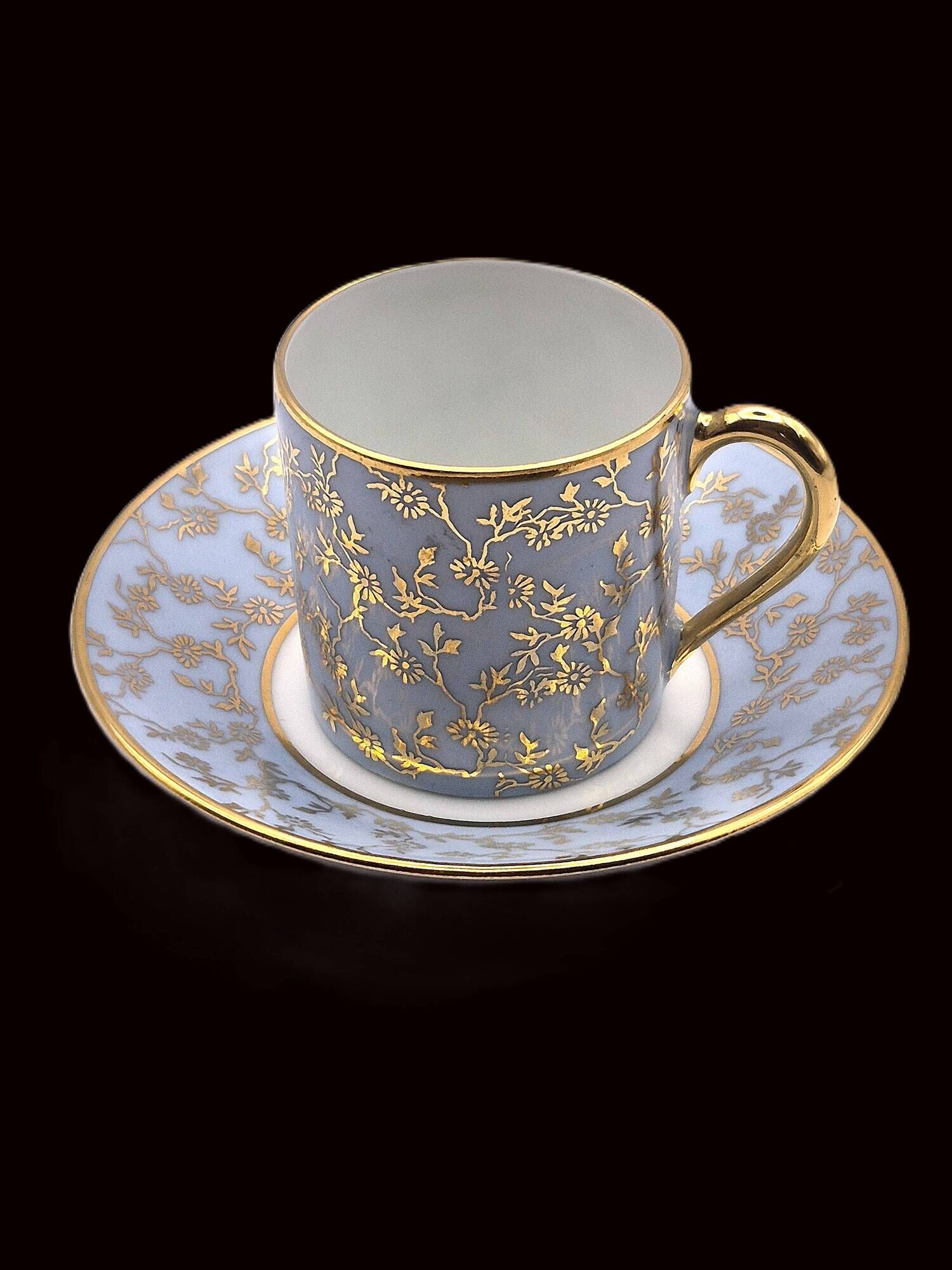 Set of 6 multicoloured moka cups in Limoges fine porcelain.