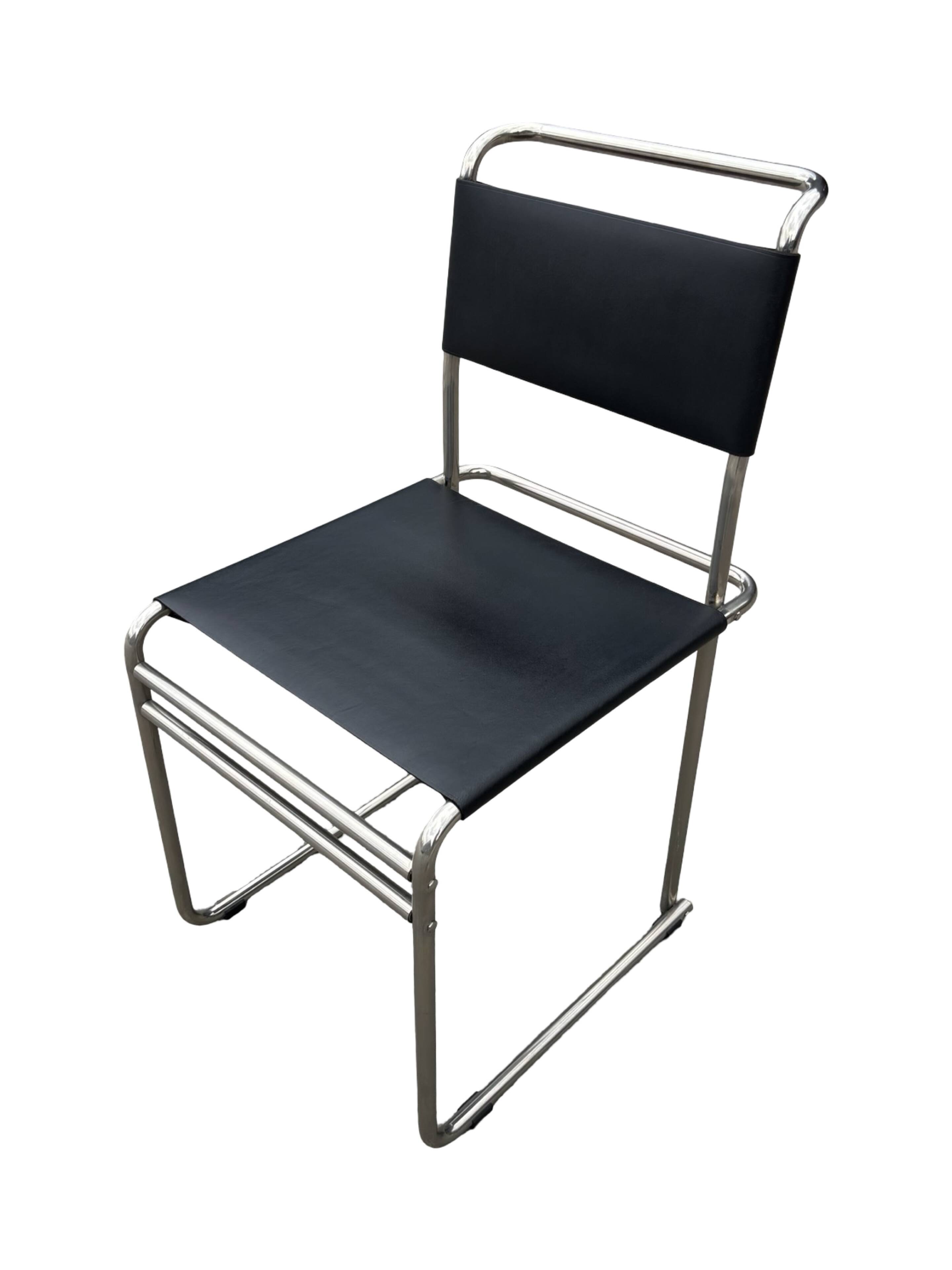 Set of 6 B5/B40 Chairs with Tubular Frame attributed to Marcel Breuer