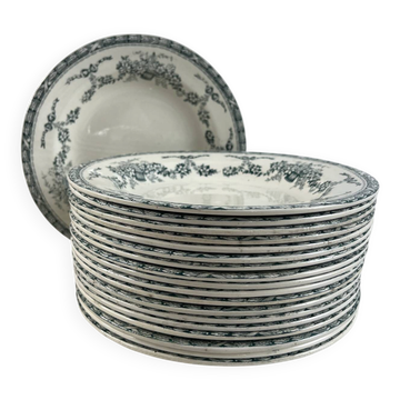Lot de 19 assiettes creuses en terre de fer Ninon 24cm