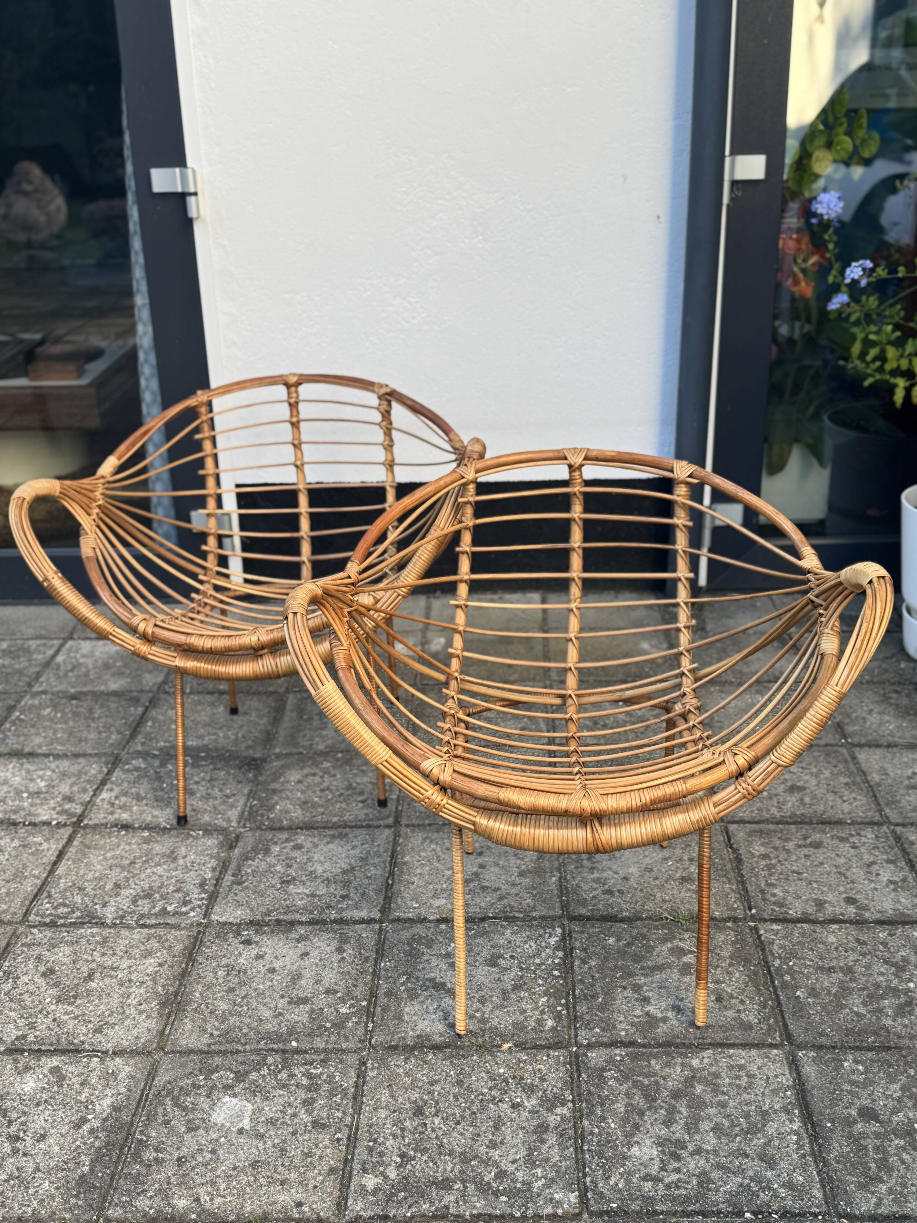 Chaises italiennes modernes en rotin et métal du milieu du siècle