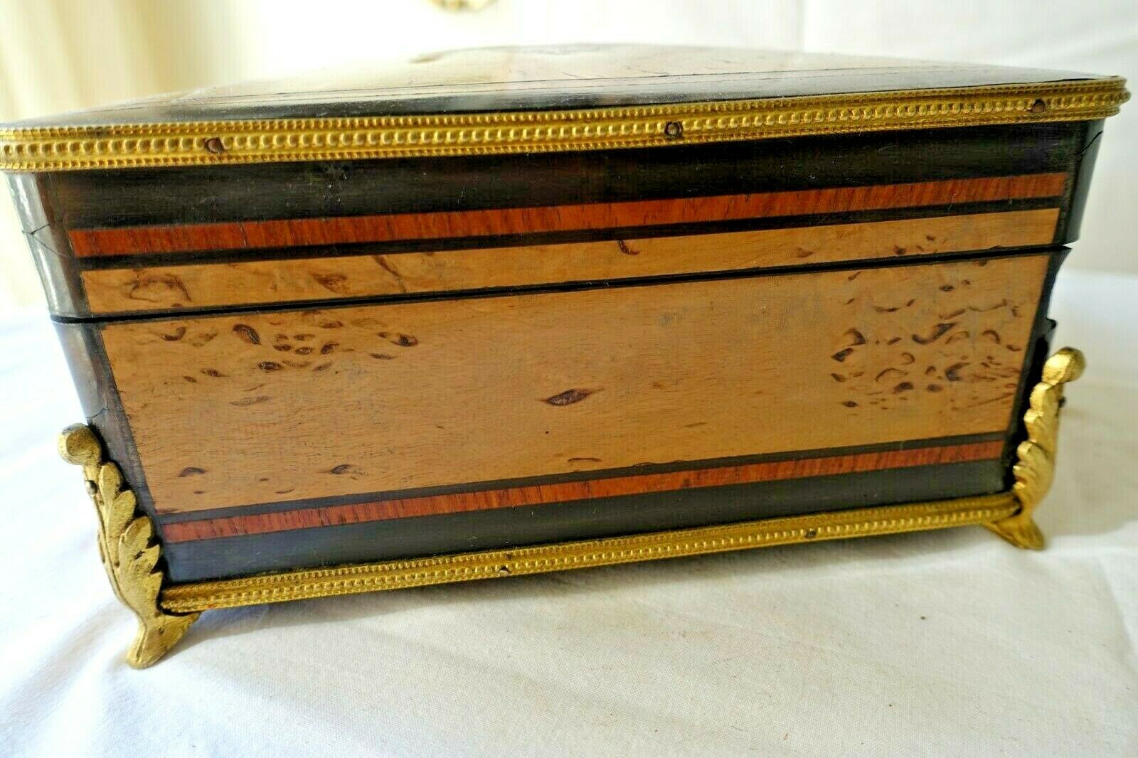 Handkerchief box XIX marquetry Boulle