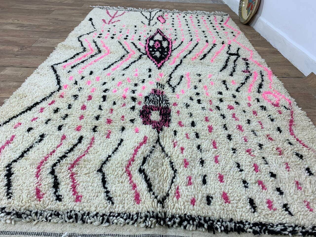 Handmade Moroccan Berber rug 255 X 146 CM