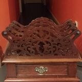 Wooden magazine rack