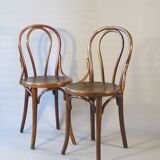 Set of 2 Thonet wooden seat bistro chairs N°18 1/2, Circa 1920
