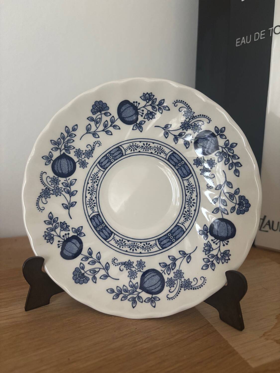 Vintage set of 6 Royal Wessex English blue flower cups and saucers