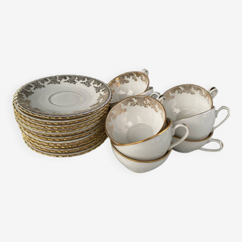 Service à thé porcelaine avec décors dorés
