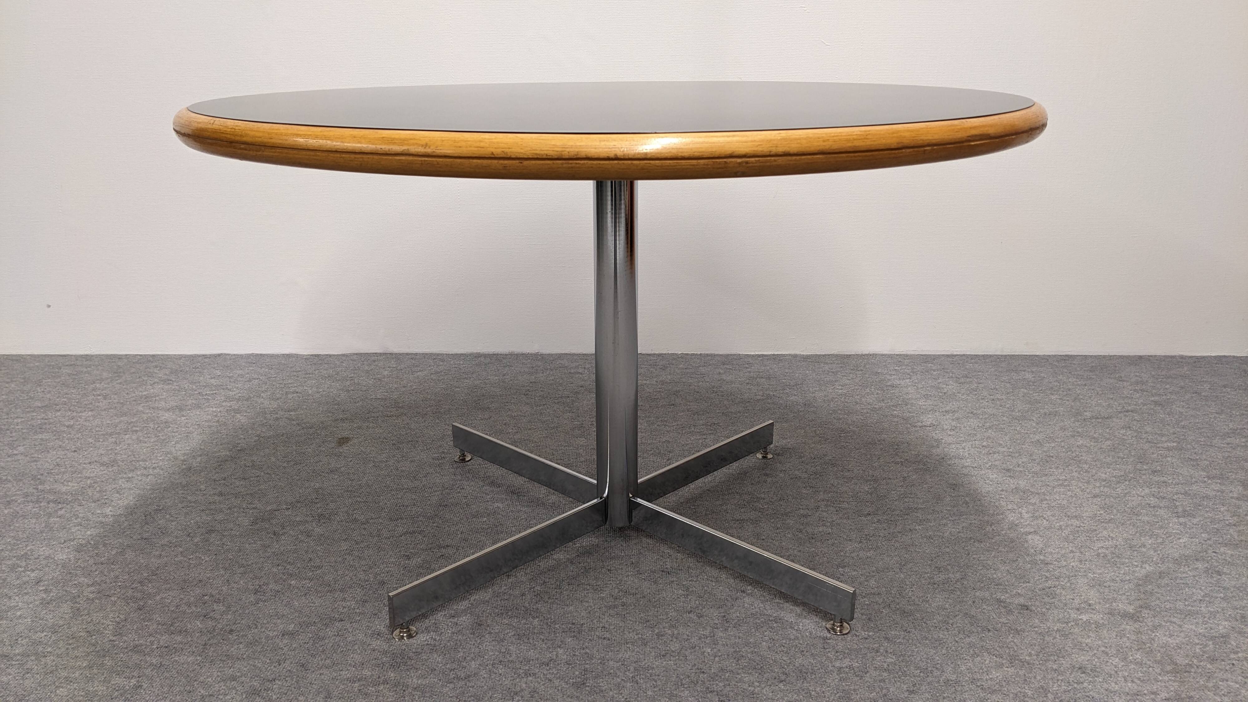 Modernist dining room round table dlg Warren Platner, Italy 1970