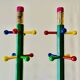 Paire de portemanteaux pour enfants vintage - forme de crayon