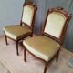Paire de chaise en chêne et velour