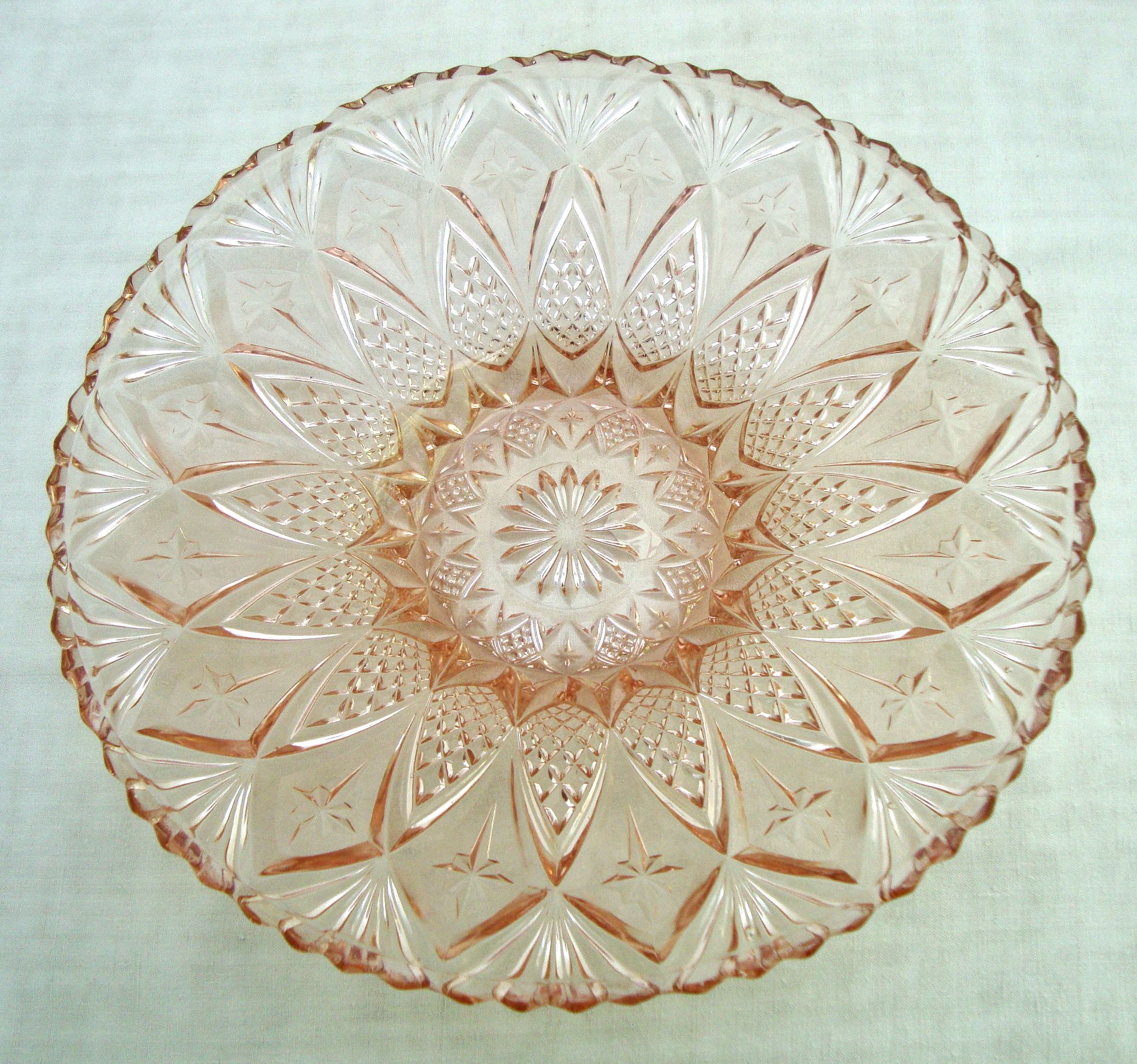 Pineapple decoration glass dish