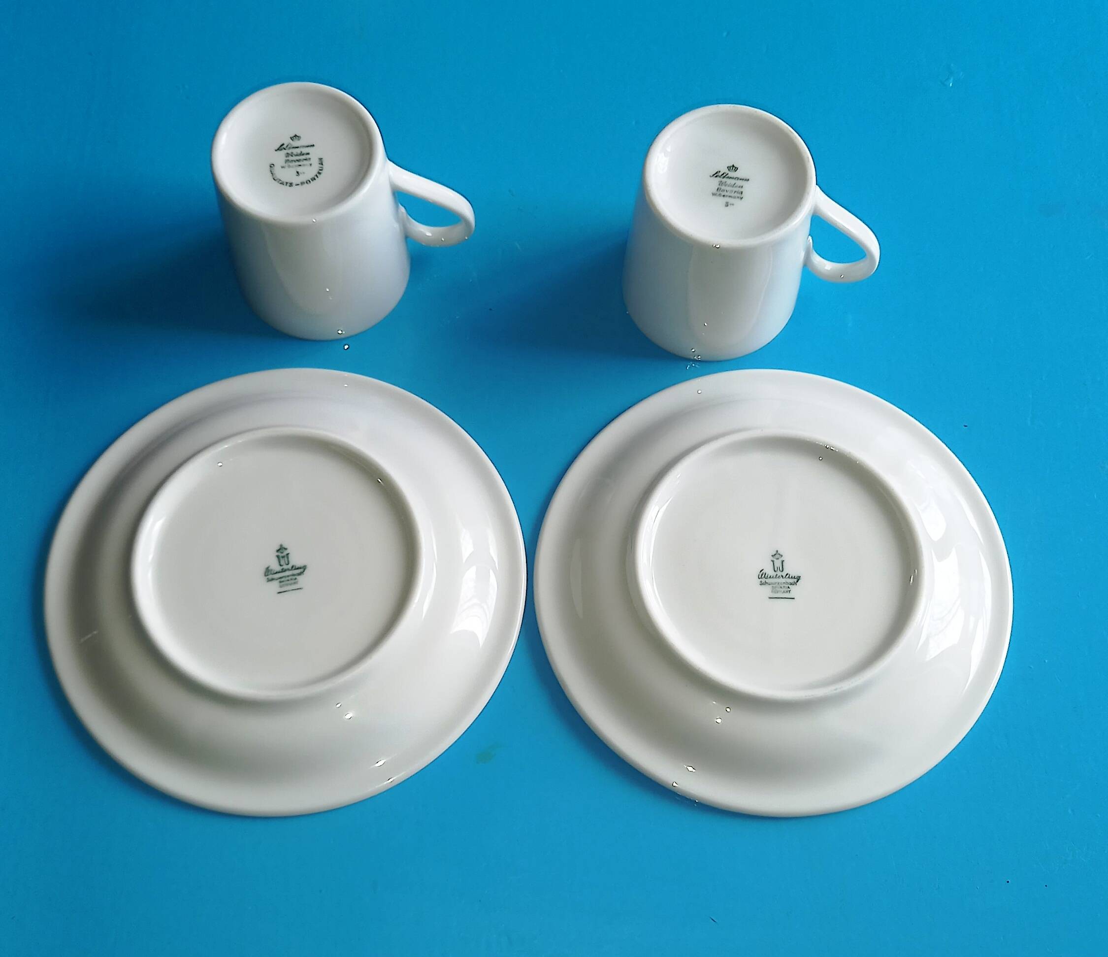 2 espresso coffee cups, 2 matching saucers - Bavaria Porcelain - 5.5 x 0.6cm approx.